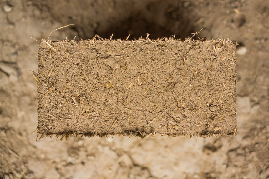 Cegła suszona 2DF 700